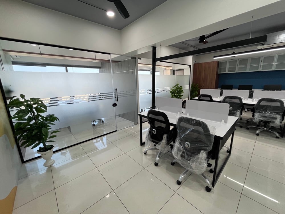 Cloudmate office workstations
